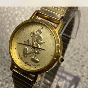 *** Disney *** Lorus x Disney Gold Mickey Mouse Quartz Watch ^^^ Collectors ***